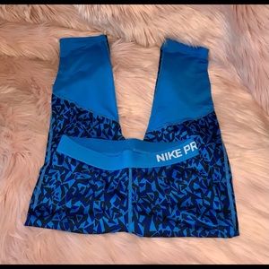 EUC Nike Pro Dri-Fit crop leggings size S